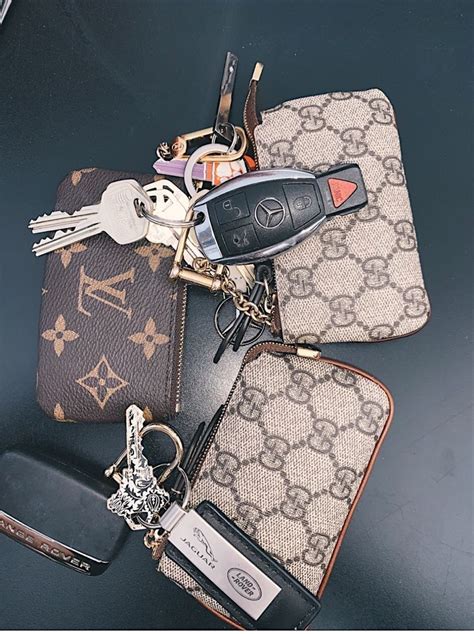 fake louis vuitton keychain|keychain louis vuitton wallet.